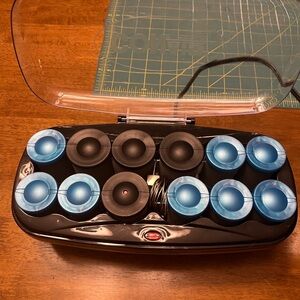 WAVES OF JOY Electric Hair Rollers Kit in Black and Pink Accents